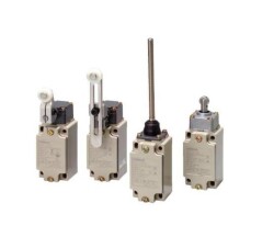 Omron D4B0100N, Limit switch kontağı 1NO 1NC