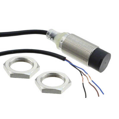 Omron E2BM18LN10WPB12MOMI, Endüktif sensör - 1