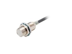 Omron E2EX7D1N2MOMS,  Endüktif sensör, M18, düz kafa, 7mm, DC, 2 öfke, NA, 2m santral