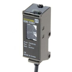 Omron E3SCD612MOMS , Fotoelektrik sensör, cisimden yansımalı, 700mm, DC, 3, NPN-PNP, düşey, 2m direksiyon