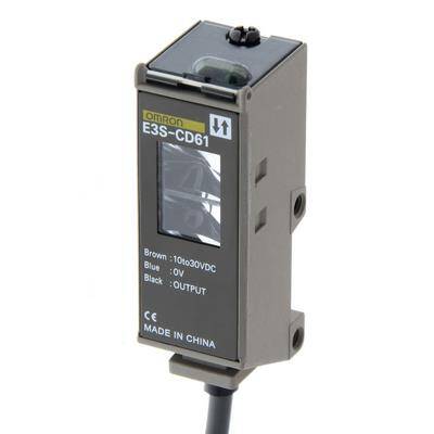 Omron E3SCD612MOMS , Fotoelektrik sensör, cisimden yansımalı, 700mm, DC, 3, NPN-PNP, düşey, 2m direksiyon - 1