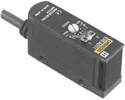 Omron E3SAR61, Fotoelektrik Sensör, 2 m Retro-Yansıtıcı, 75 mm Çap Nesne