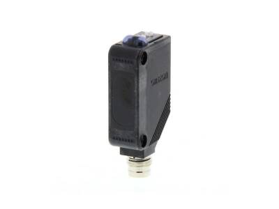 Omron E3ZD67OMI, Fotoelektrik sensör, dikdörtgen gövde, kızılötesi LED, dağınık, 1 m, NPN, Işık Açık-Karanlık Açık, M8 4 pinli konnektör - 1