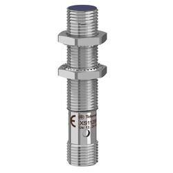 Telemecanique Sensors  XS112BHPAM12,  endüktif sensör XS1 M12 - L61mm -pirinç - Sn4mm - 12..24VDC - M12 - 1